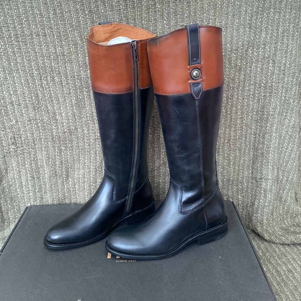 Frye Jayden Button Tall, 7.5M, Cognac/Black, NIB
